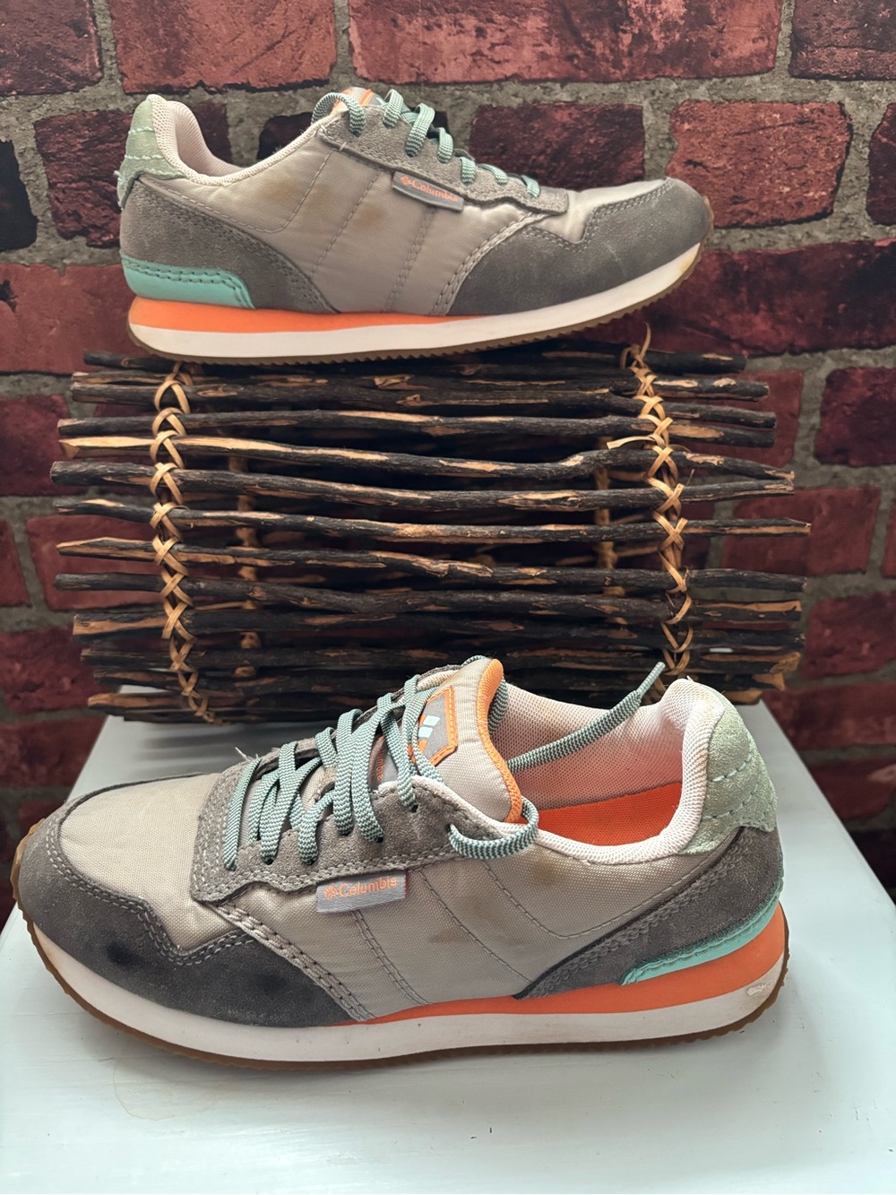 Columbia Bridgeport Lace Sneaker| Gray/Mint/Orange